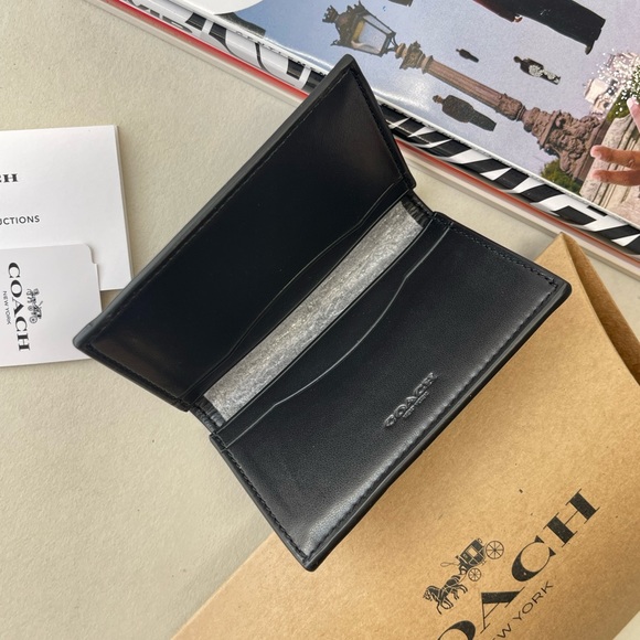 (new+tag+box) Coach Men bifold + card case wallet size 4.25x3 inch - Picture 4 of 13